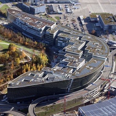 The Circle v Zurichu z vtáčej perspektívy (© Flughafen Zürich AG)