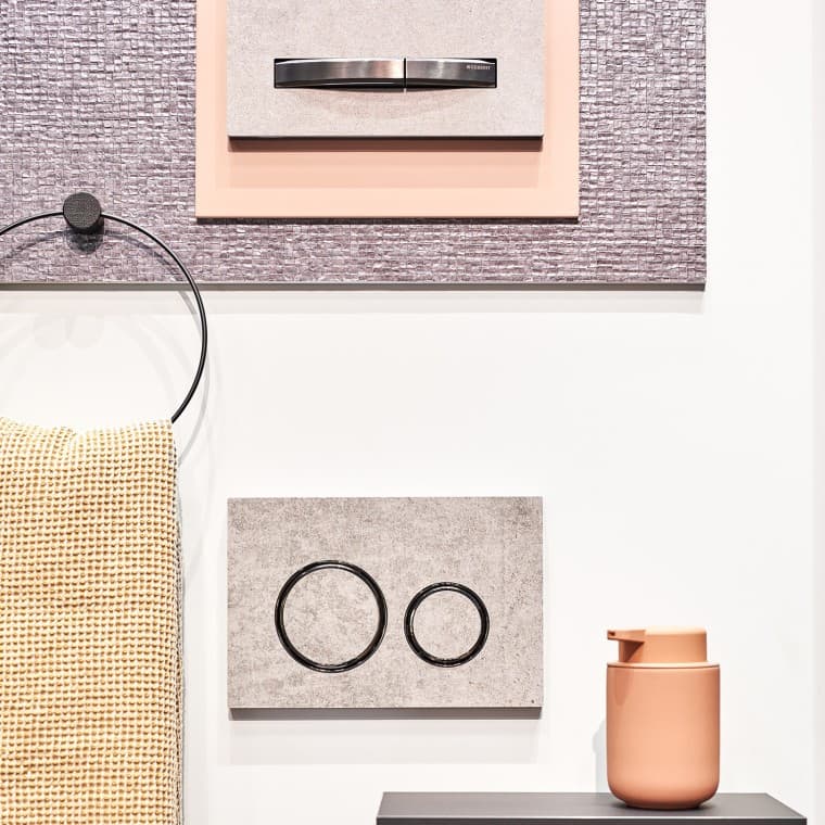 Kombinácia materiálov v kúpeľni vytvára väčšiu útulnosť Kombinácia materiálov v kúpeľni vytvára väčšiu útulnosť