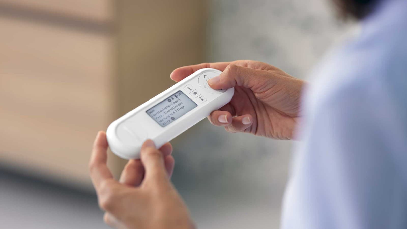 Diaľkové ovládanie sprchovacieho WC Geberit AquaClean Mera Diaľkové ovládanie sprchovacieho WC Geberit AquaClean Mera