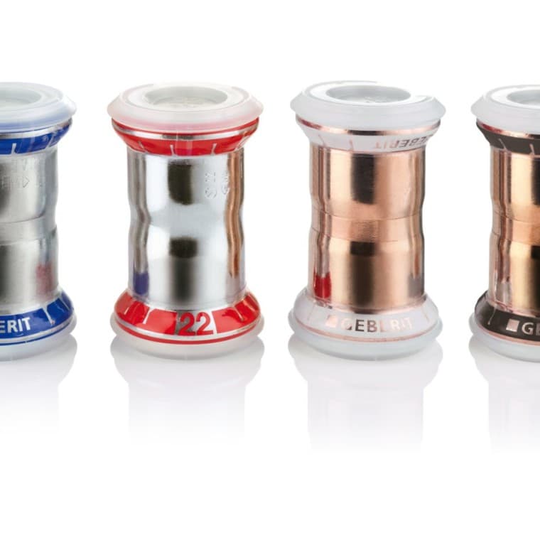 Tvarovky Geberit Mapress z rôznych materiálov s ochrannými uzávermi Tvarovky Geberit Mapress z rôznych materiálov s ochrannými uzávermi